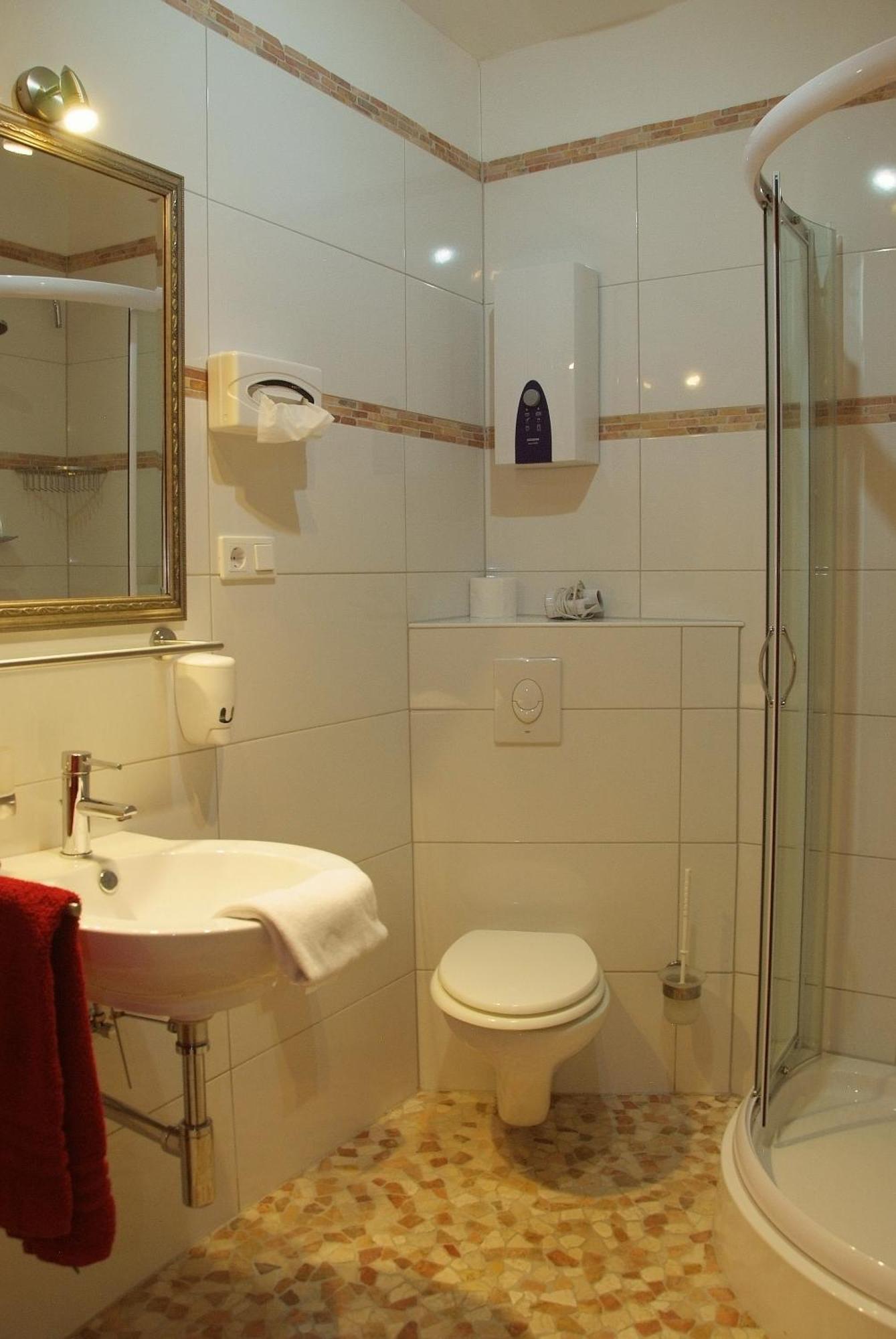 Hotel Monopol Гельзенкирхен Экстерьер фото